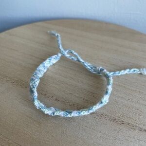 10/$25 Lola Woven Bracelet
